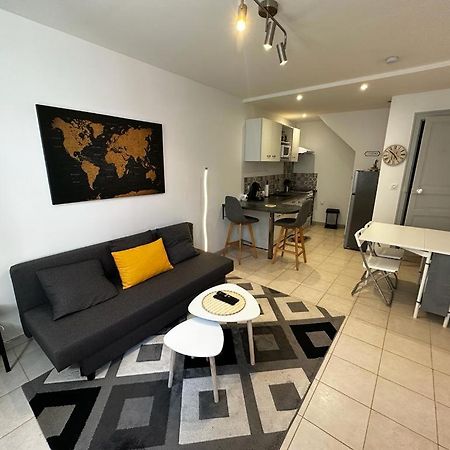 Le Saint Maixent, Maison De Ville, Baby Foot, Wifi Eksteriør billede