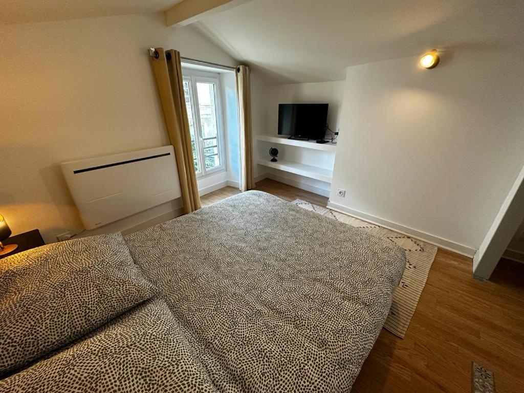 Le Saint Maixent, Maison De Ville, Baby Foot, Wifi Eksteriør billede